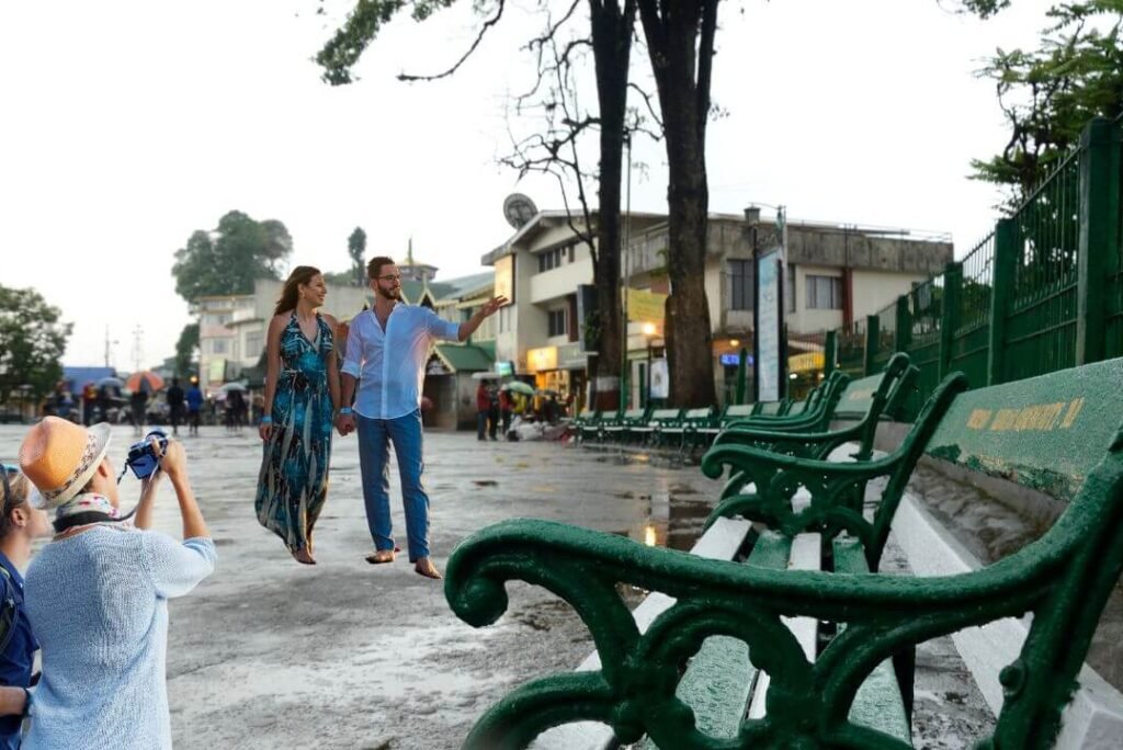 Darjeeling Pre-Wedding Shoot: Capture Your Love Amidst the Himalayas