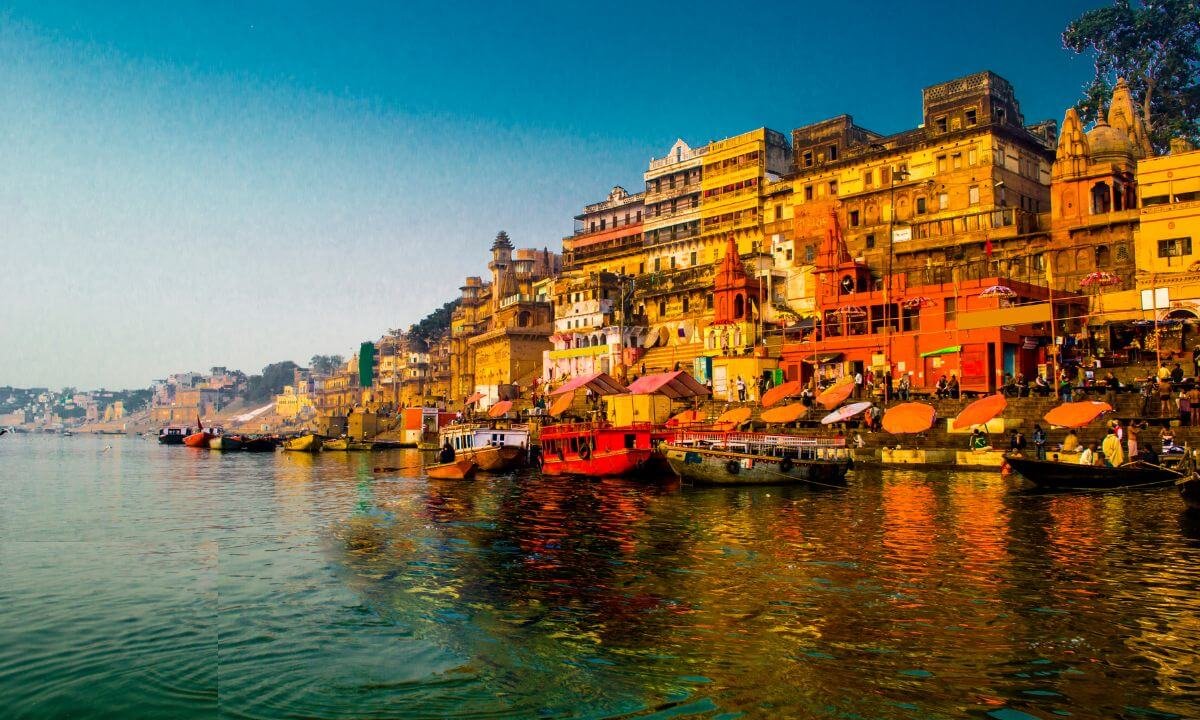 Capture Your Love in Varanasi: The Perfect Pre-Wedding Shoot Destination