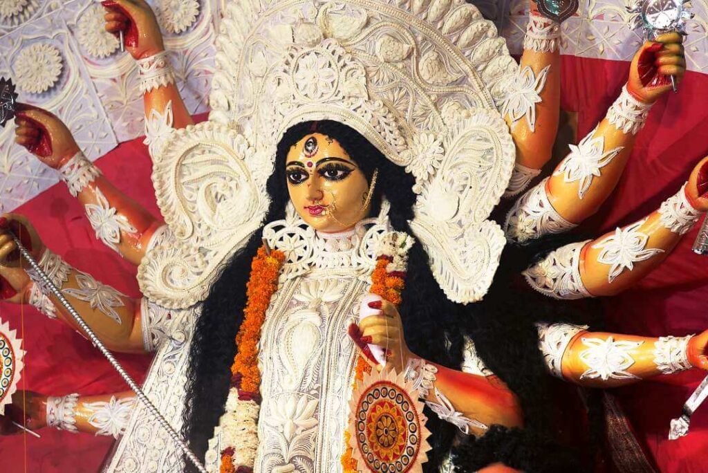 Explore Vibrant Durga Puja Celebrations in Gujarat: Best Pandals & Tips for Content Creators