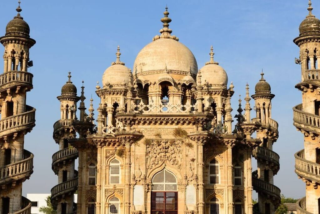 Junagadh: A Regal Backdrop for Enchanting Pre-Wedding Shoots