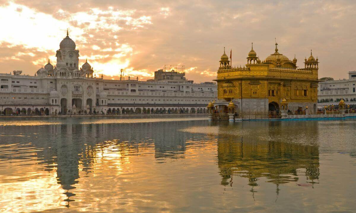 Iconic Landmarks in Amritsar for Content Creation