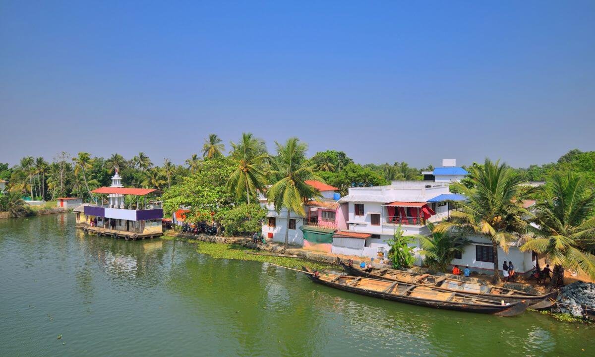 Hidden Gems for Unique Pre-Wedding Shoots in Alappuzha