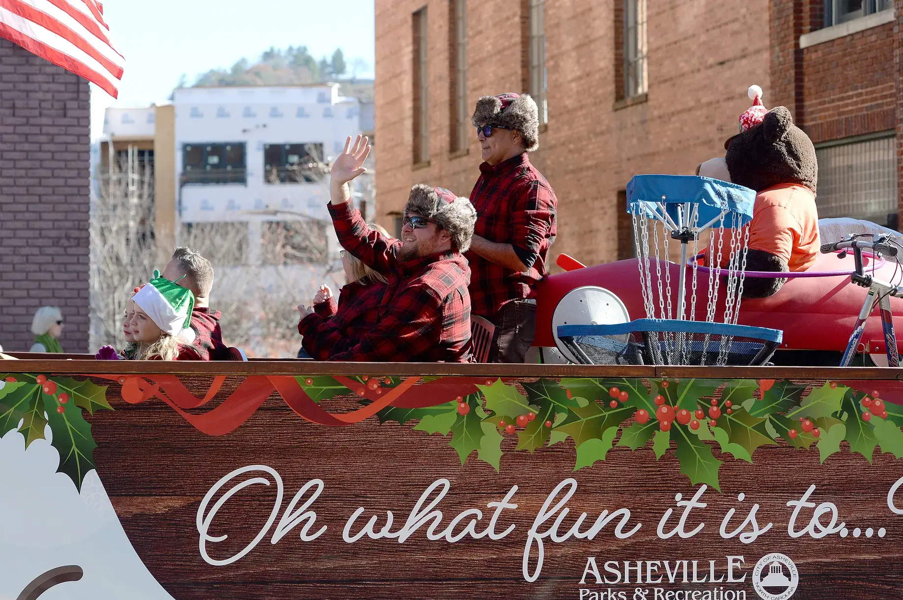 Asheville Holiday Parade sceneloc8.com