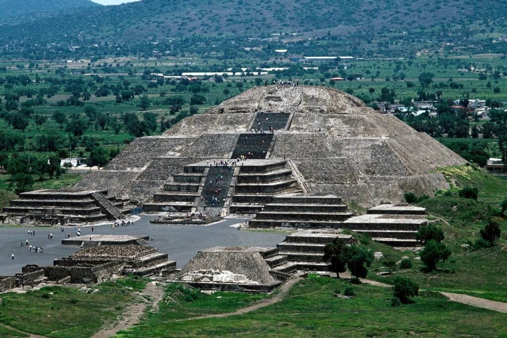 Explore Mexico’s Most Stunning Pre-Wedding Photography Spots