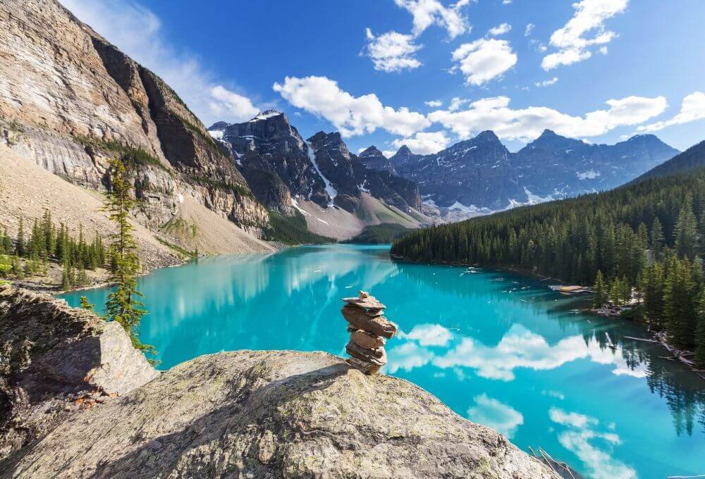 Moraine Lake sceneloc8.com