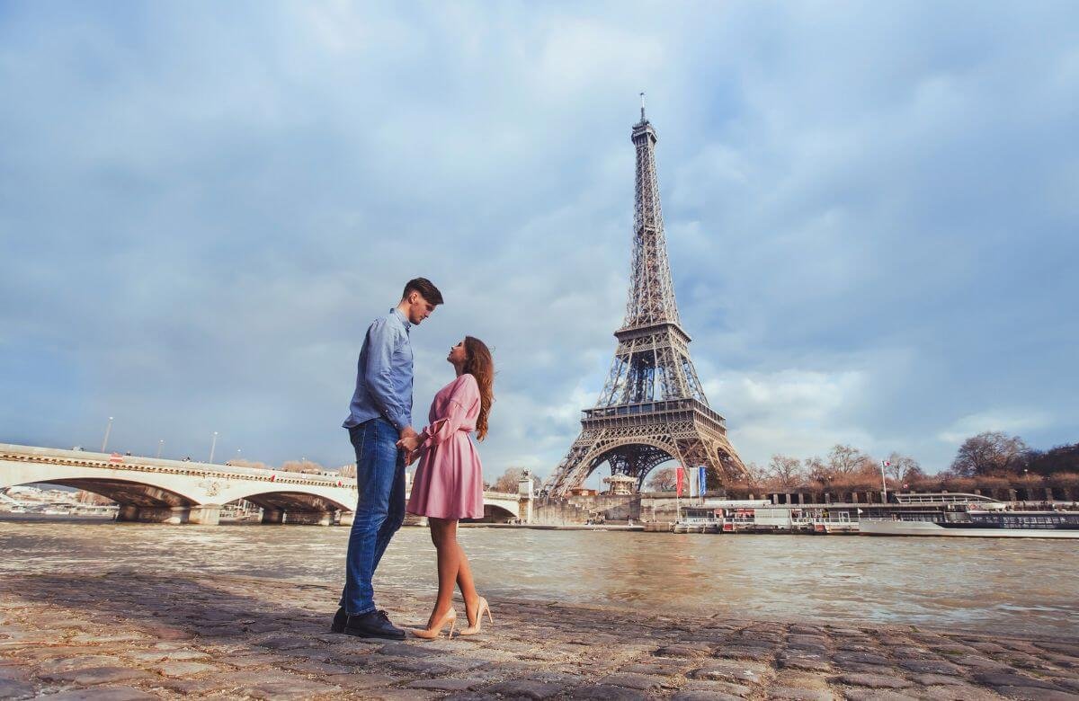 Unique Photography Spots Near the Eiffel Tower in Paris