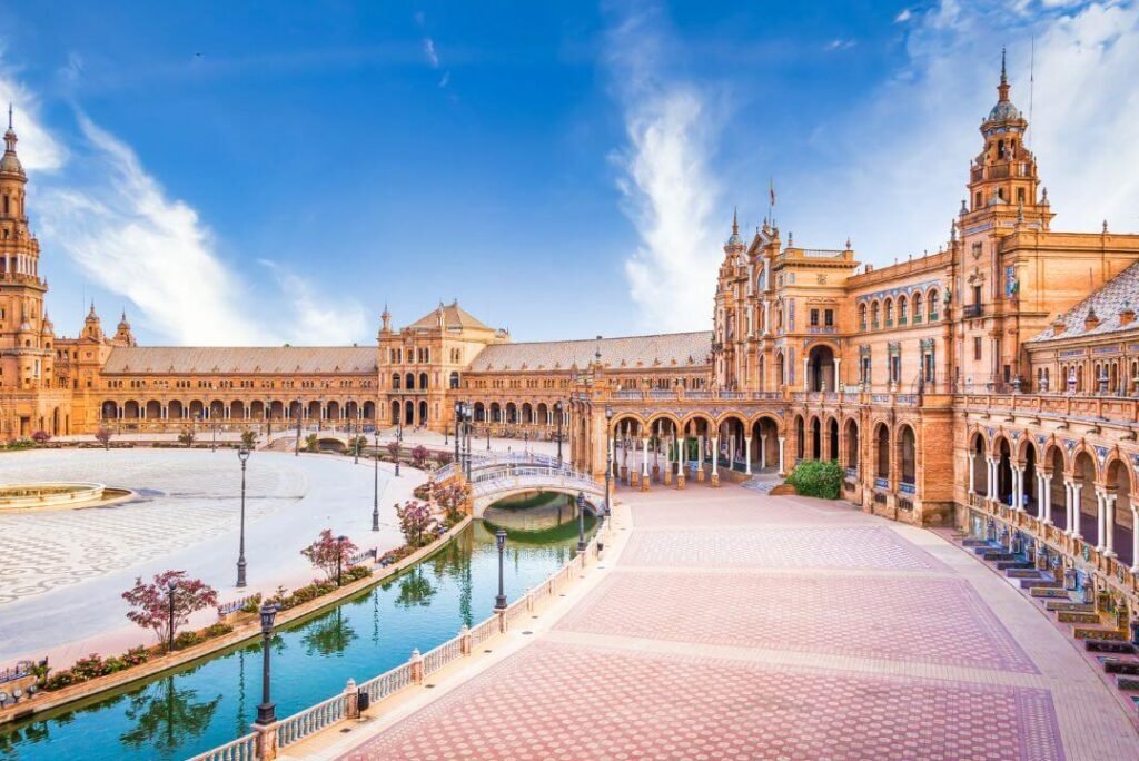 Top Picks for Pre-Wedding Shoot Locations in Seville