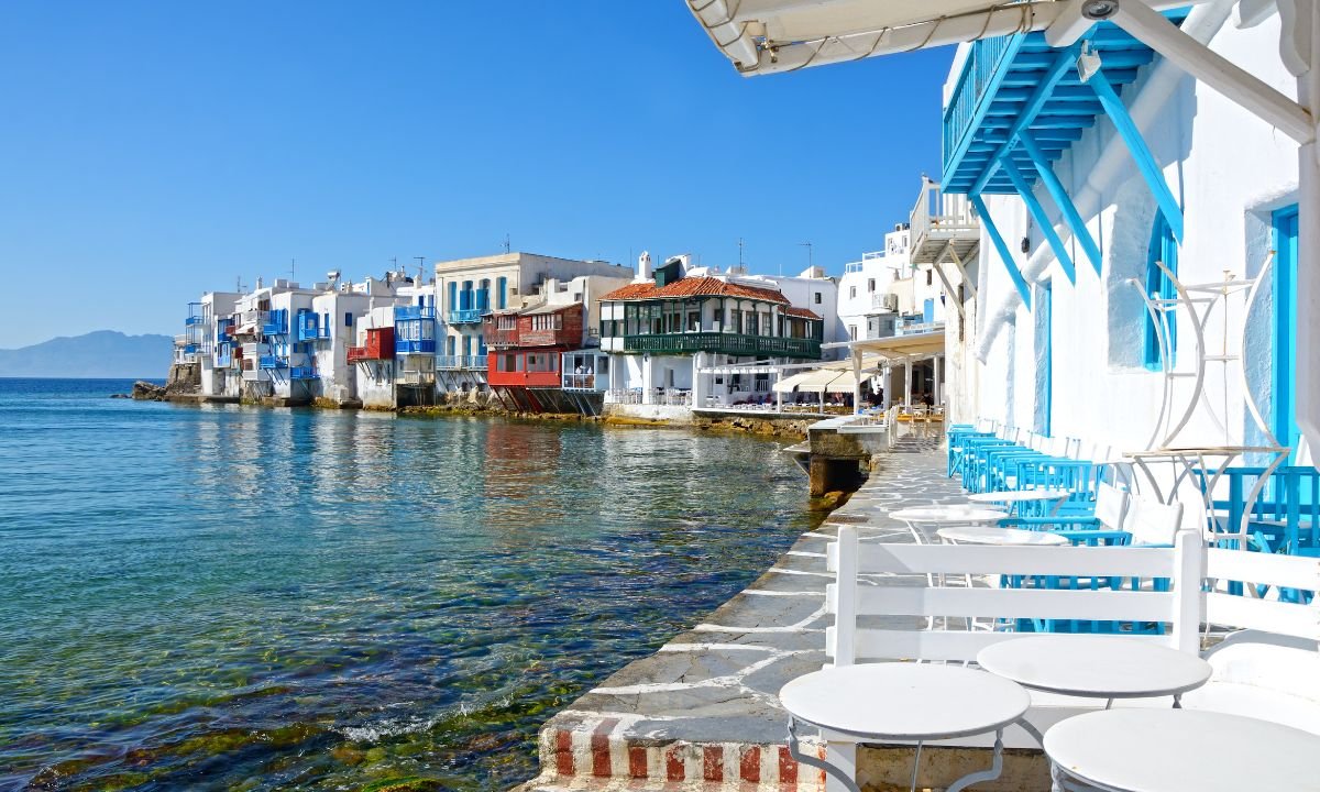 Enchanting Pre-Wedding Shoot Locations in Mykonos, Greece