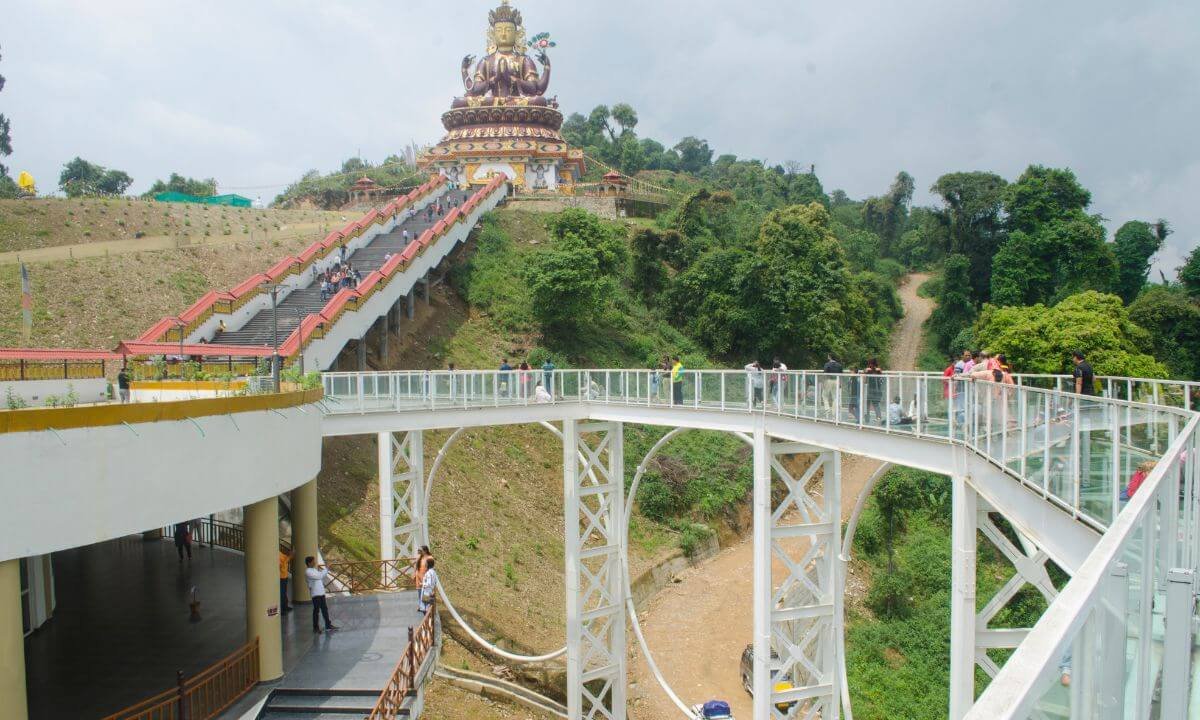 Discover Pelling Skywalk: India’s First Glass Skywalk Paradise