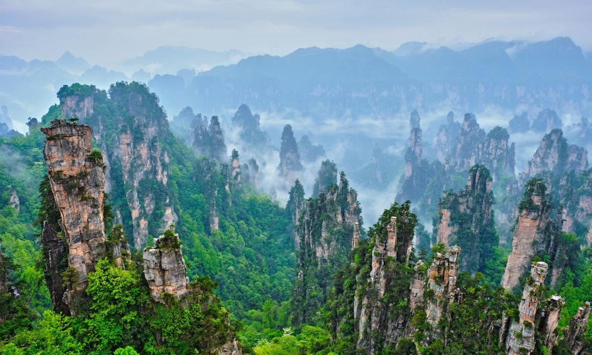 Zhangjiajie National Forest Park: The Ultimate Pre-Wedding Photoshoot Destination