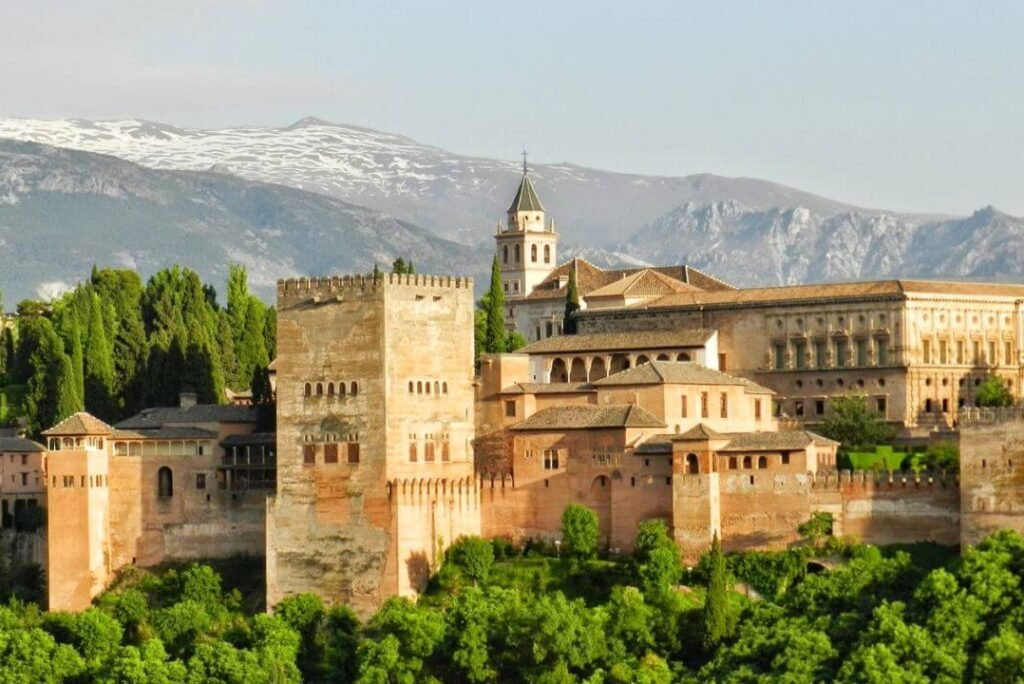 Pre-Wedding Shoot in Alhambra Palace: A Dreamy Spanish Fairytale