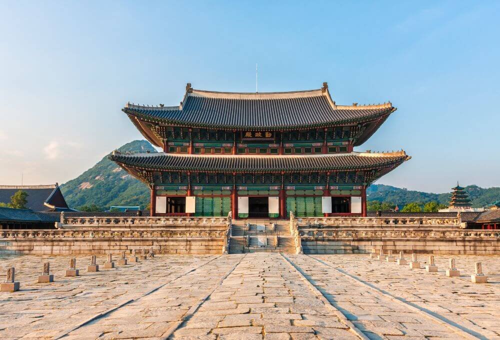 Gyeongbokgung Palace sceneloc8.com