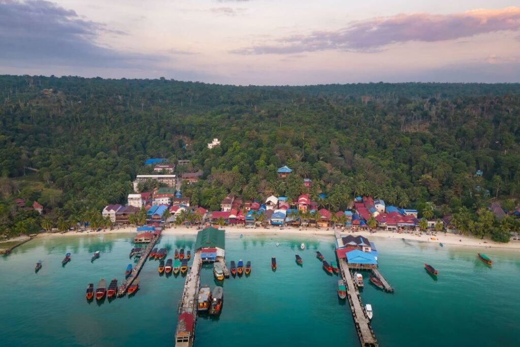 Discover Koh Rong Samloem: A Peaceful Beach Paradise