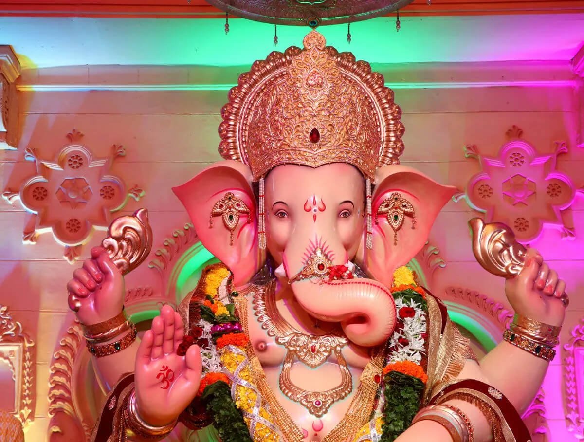 Top Ganpati Pandals in Bandra to Andheri 2025