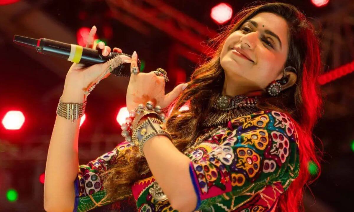 Navratri Utsav with Kinjal Dave 2025
