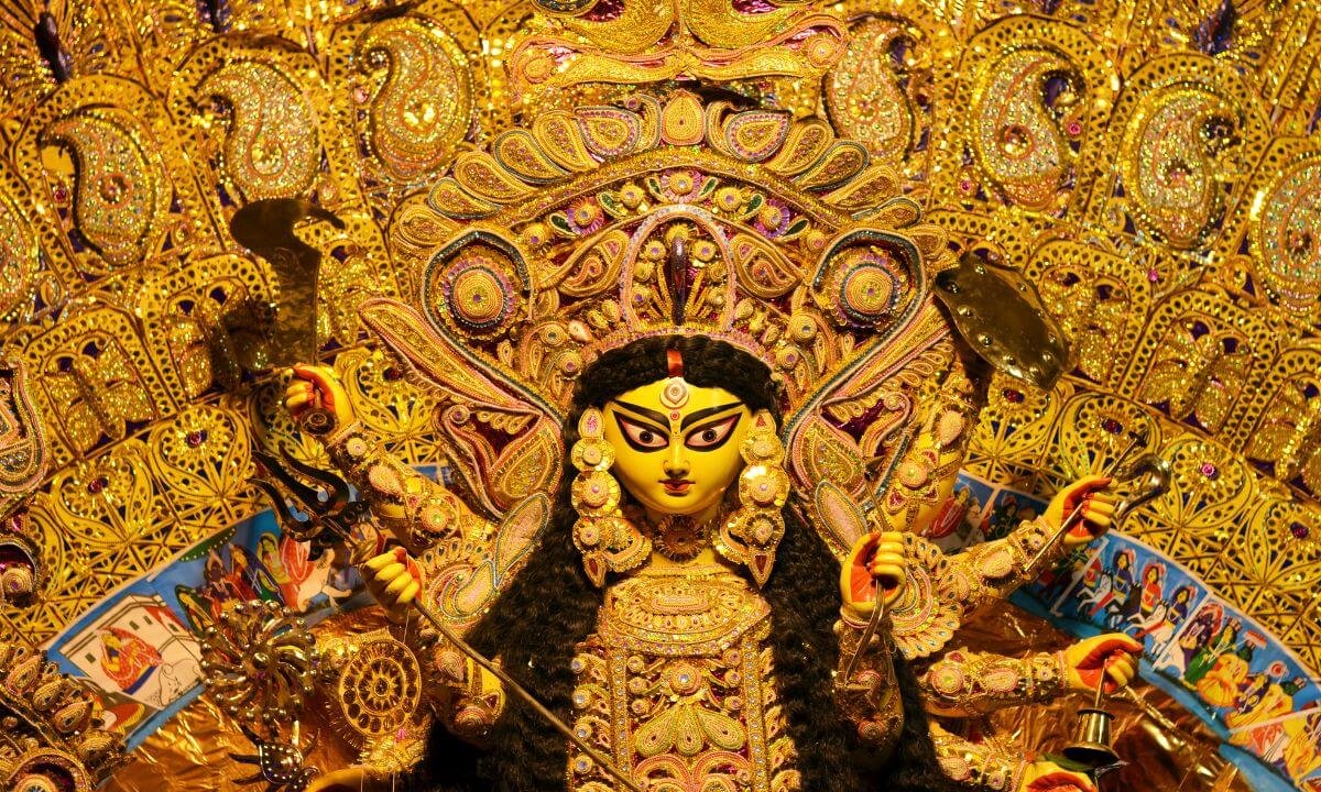 Kolkata Durga Puja Pandal Guide 2025