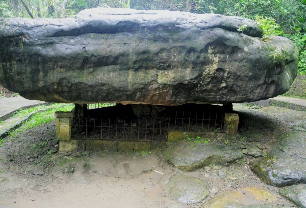 Mawlynnong sceneloc8.com