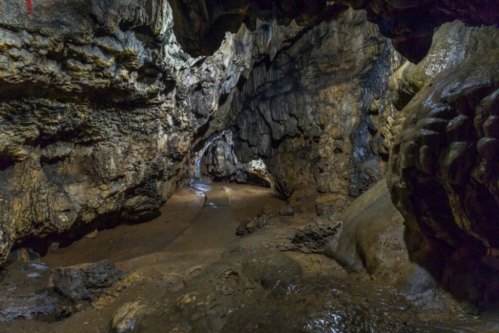 Hidden Caves in India for Adventure Seekers