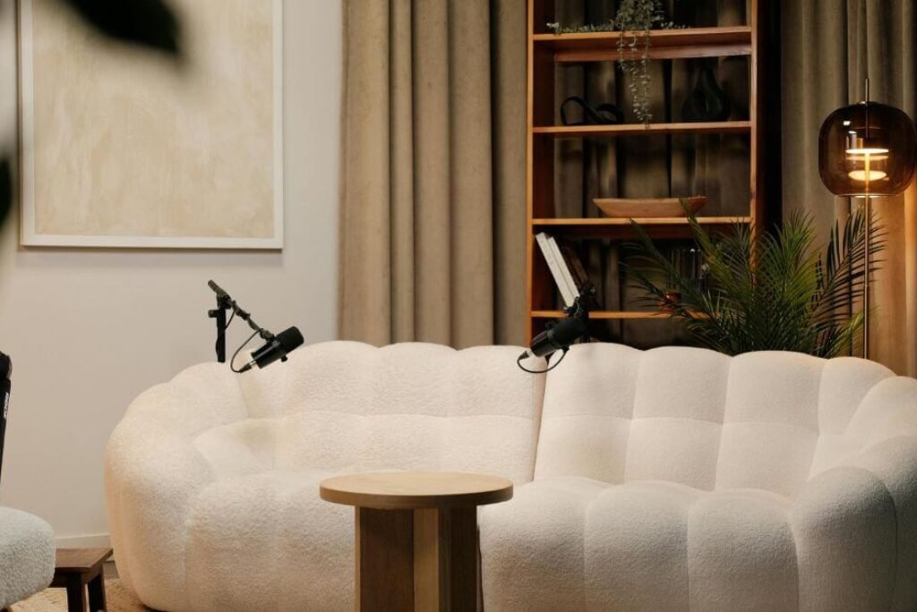 Aesthetic Studio for UGC in Mumbai: 10 Spots